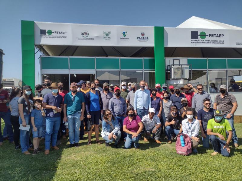 Produtores Rurais de Rio Bonito do IguaÃ§u visitaram o Show Rural Coopavel