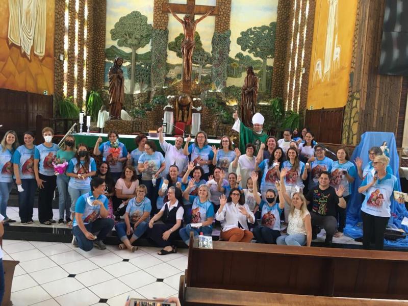 Bispo Dom Amilton Celebrou a Missa de Abertura do Ano CatequÃ©tico em Laranjeiras do Sul