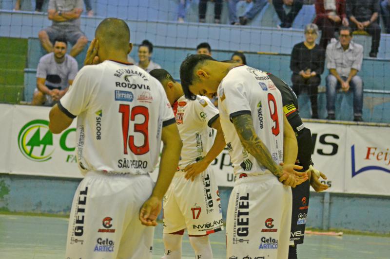 OperÃ¡rio Laranjeiras perde na estreia do Paranaense Chave Ouro