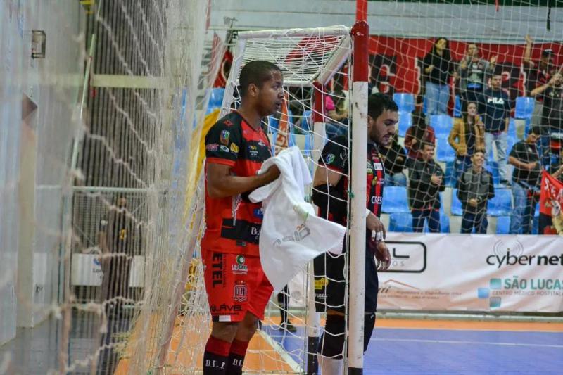 Operário Laranjeiras encara o São Lourenço pela Copa do Brasil.