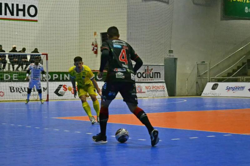 OperÃ¡rio Laranjeiras de virada bate o Acel/Chopinzinho e sobe para 5Âº lugar na Chave Ouro