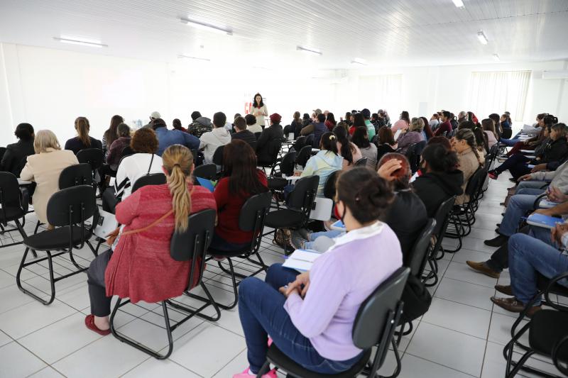 Curso aborda boas prÃ¡ticas na manipulaÃ§Ã£o de alimentos