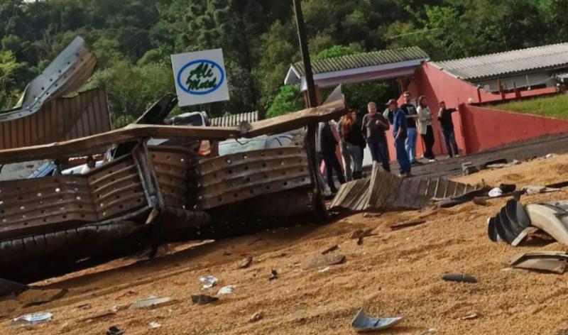 Cantagalo: GravÃ­ssimo acidente na BR 277 deixa uma pessoa morta