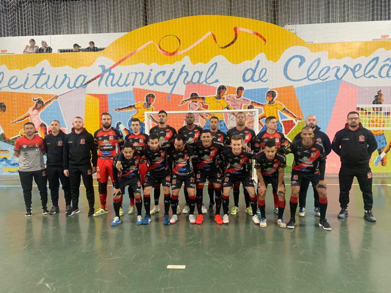 OperÃ¡rio Laranjeiras vence MariÃ³polis e retoma a 4Âª colocaÃ§Ã£o no Paranaense Chave Ouro.