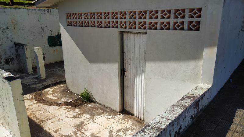 Laranjeiras: Homen Ã© encontrado morto em banheiro na PraÃ§a do Cristo 
