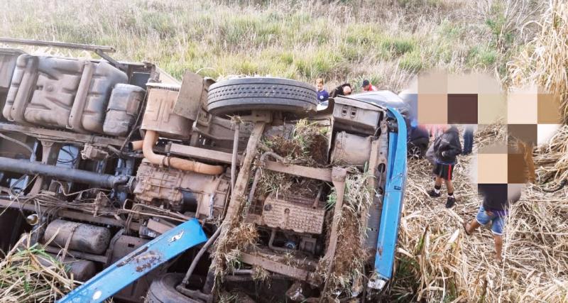 N. Laranjeiras: Acidente grave na BR 277 deixa um morto e quatro feridos 
