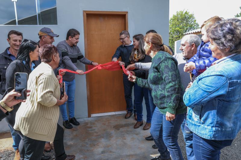 Programa Dinheiro Direto na Comunidade entrega obras para trÃªs clubes de mÃ£es e cozinha para AssociaÃ§Ã£o de Laranjeiras do Sul