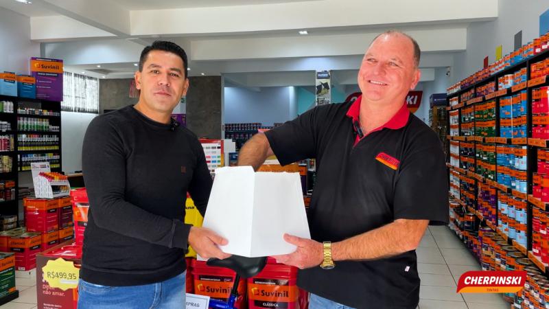 Confira os ganhadores da PromoÃ§Ã£o Dia dos Pais Cherpinski Tintas Laranjeiras do Sul