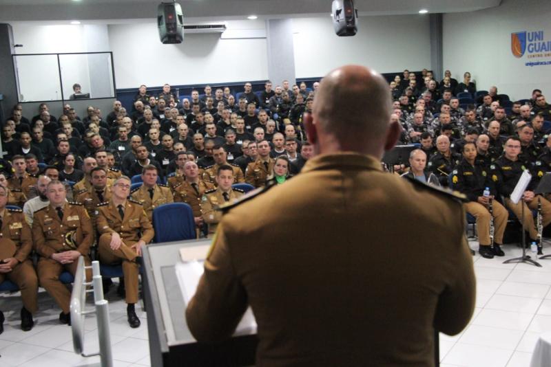 Comandante-Geral da PM apresenta aos policiais e Ã  sociedade resposta ao ataque de Guarapuava