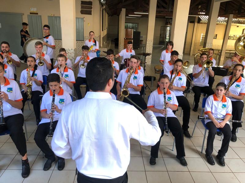 Banda Municipal De Laranjeiras Do Sul Conquistou  O Vice Campeonato No Campeonato  Paranaense De Bandas.