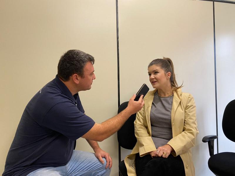 JuÃ­za Eleitoral orienta os eleitores para que acompanhem os Idosos para votar