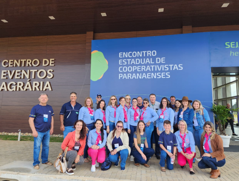 COPROSSEL - Cooperativas do ParanÃ¡ celebram as conquistas no ano 2022