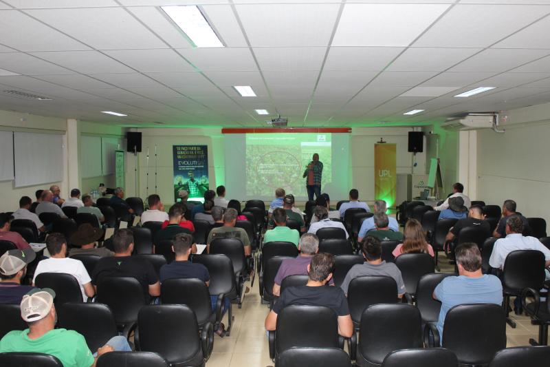 Coprossel e UPL abordam em palestra (07/12), complexo de doenÃ§as da soja 