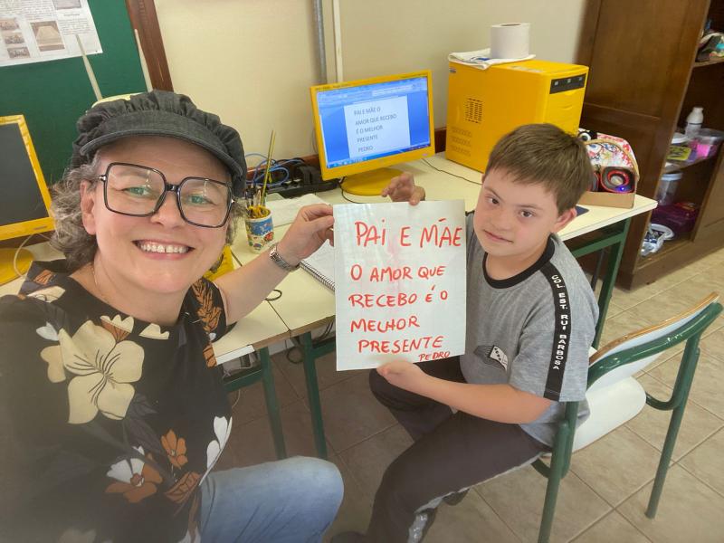 Encerrou a ediÃ§Ã£o 2022 do Projeto â€œCartas nas ondas do rÃ¡dioâ€ da professora Silvana Schilive