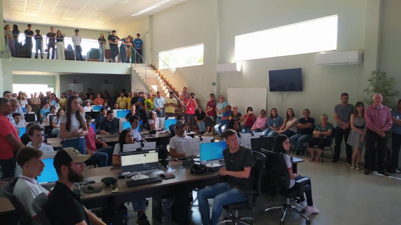 Programa ParanÃ¡ Digital teve Aula Inaugural em Laranjeiras do Sul