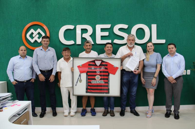 Cresol Ã© oficialmente a nova patrocinadora do OperÃ¡rio Laranjeiras Futsal 