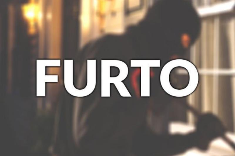 Laranjeiras: Casal furta vÃ¡rios produtos em supermercado