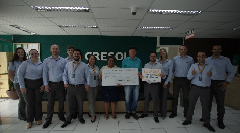 Cooperado da Cresol Vale das Ãguas Ã© contemplado com prÃªmio de R$100 mil reais da Icatu Seguros 