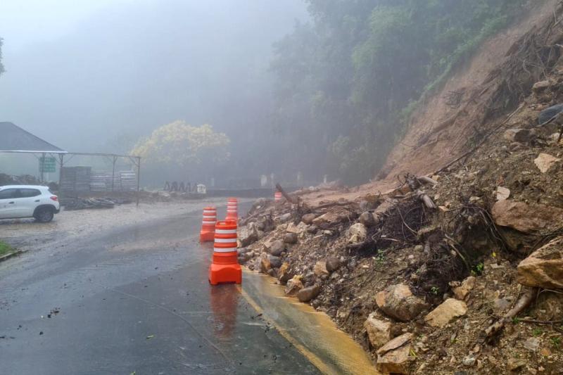 Estrada da Graciosa estÃ¡ interditada devido Ã s chuvas