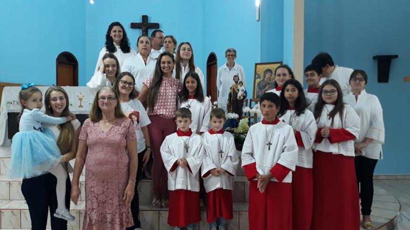Comunidade PerpÃ©tuo Socorro celebrou o padroeiro SÃ£o JosÃ© no final de semana com Missa Solene e noite da partilha