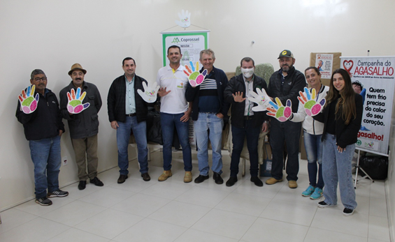 COPROSSEL jÃ¡ estÃ¡ recebendo doaÃ§Ãµes para campanha do agasalho de 2023 