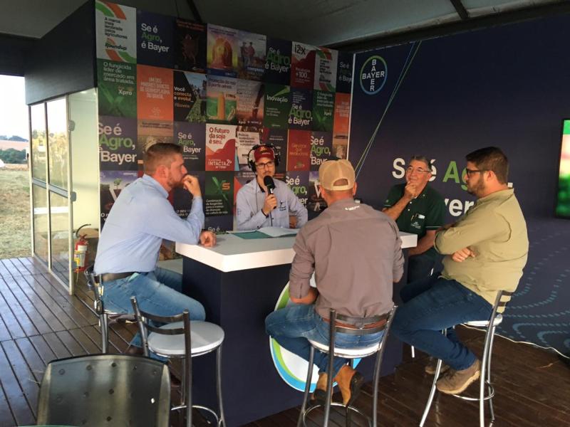 Iniciou o dia de Campo da Coprossel no Centro de Eventos de Laranjeiras do Sul