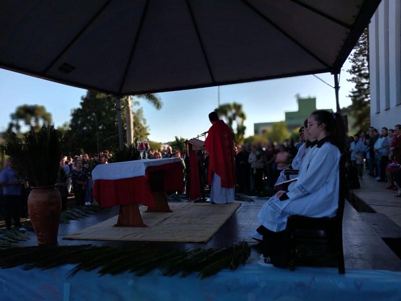 Campo Aberto FM prepara as transmissões para as celebrações da Semana Santa.