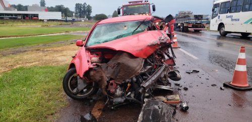 Cascavel: Grave colisÃ£o entre dois carros deixa dois mortos na rodovia BR-369