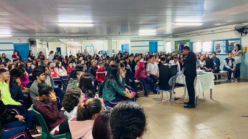 LS: PolÃ­cia Civil realiza palestras sobre violÃªncia nas escolas 