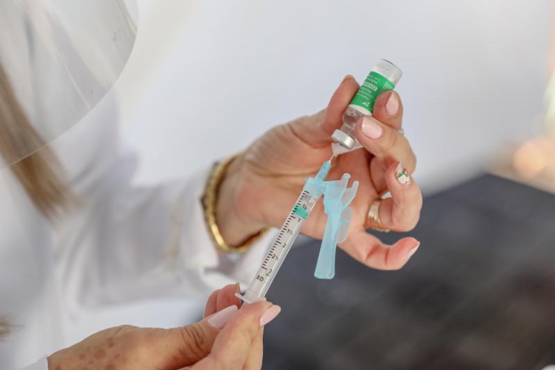 Dia D de vacinaÃ§Ã£o registrou mais de 800 doses aplicadas em Laranjeiras do Sul