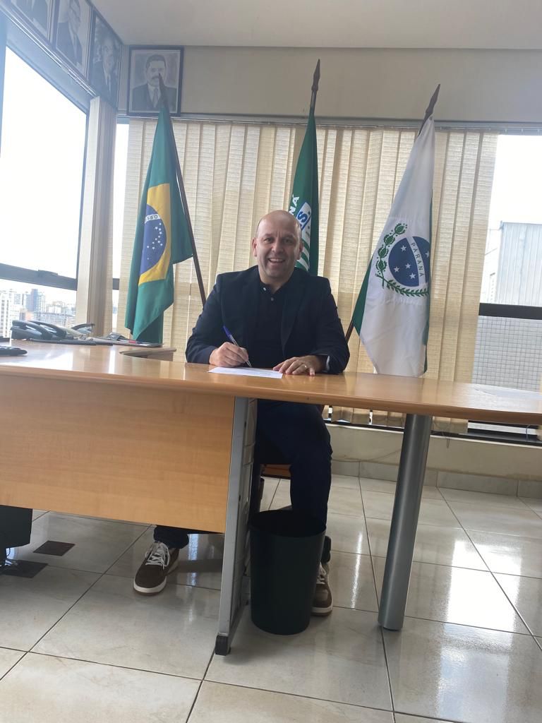 Ex Jogador Anderson Ã© o Novo Presidente da FederaÃ§Ã£o Paranaense de Futsal 