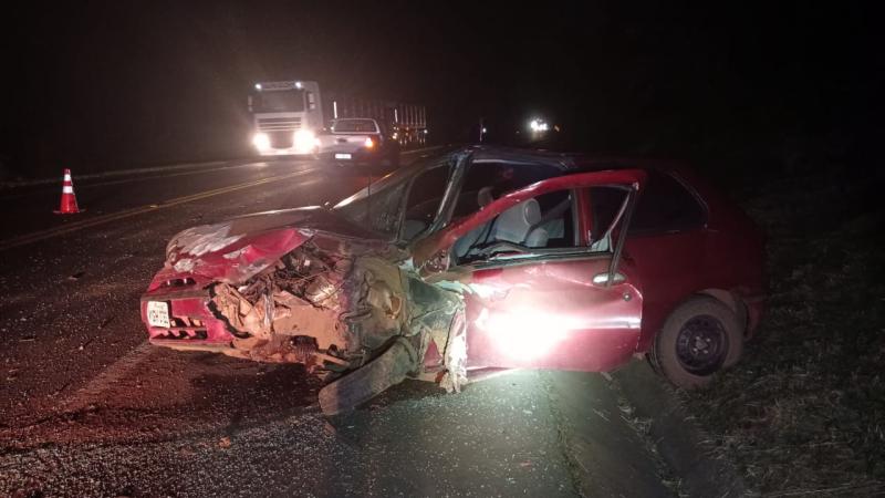 LS: ColisÃ£o frontal envolvendo carro e caminhÃ£o Ã© registrada na BR 277