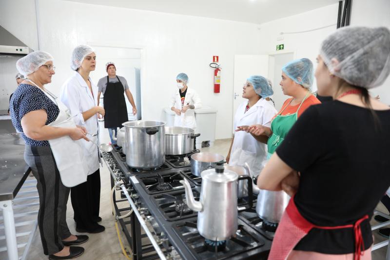 UFSS realizou o Curso de Boas prÃ¡ticas de fabricaÃ§Ã£o e conservaÃ§Ã£o de alimentos na prÃ¡tica.