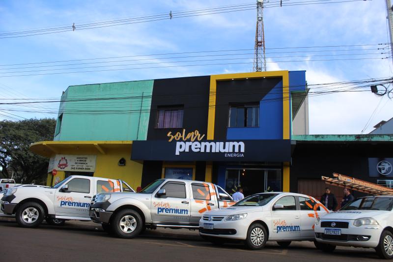 Inaugurou nesta segunda-feira (05/06) em Laranjeiras do Sul a Solar Premium