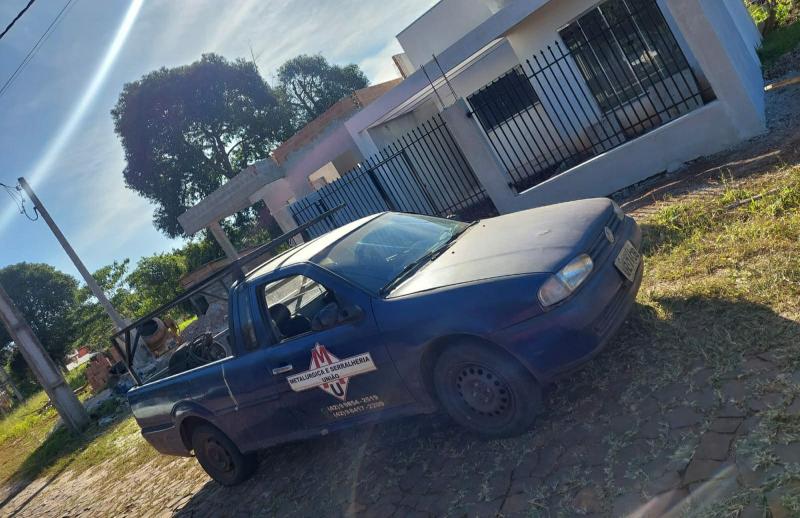 LS: VeÃ­culo Saveiro Ã© furtado na Vila Alberti