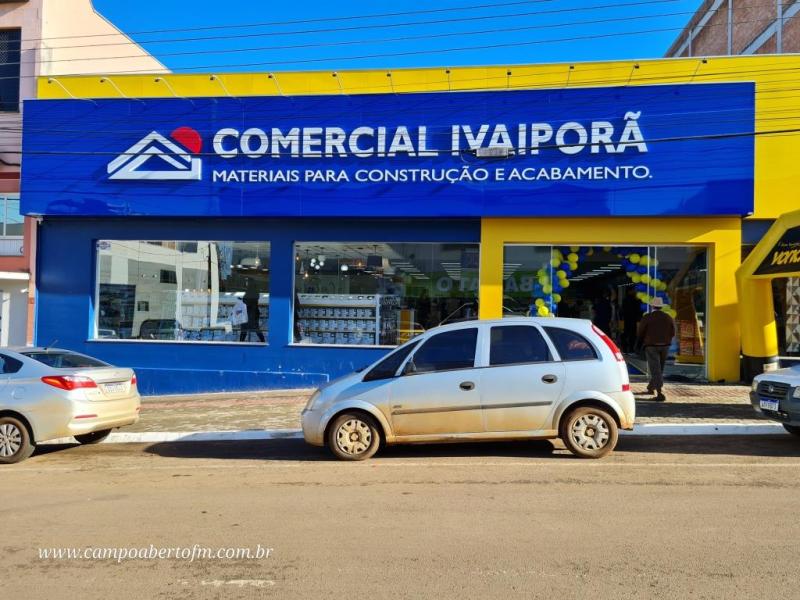 LS: Comercial IvaiporÃ£ inaugurou nesta sexta-feira