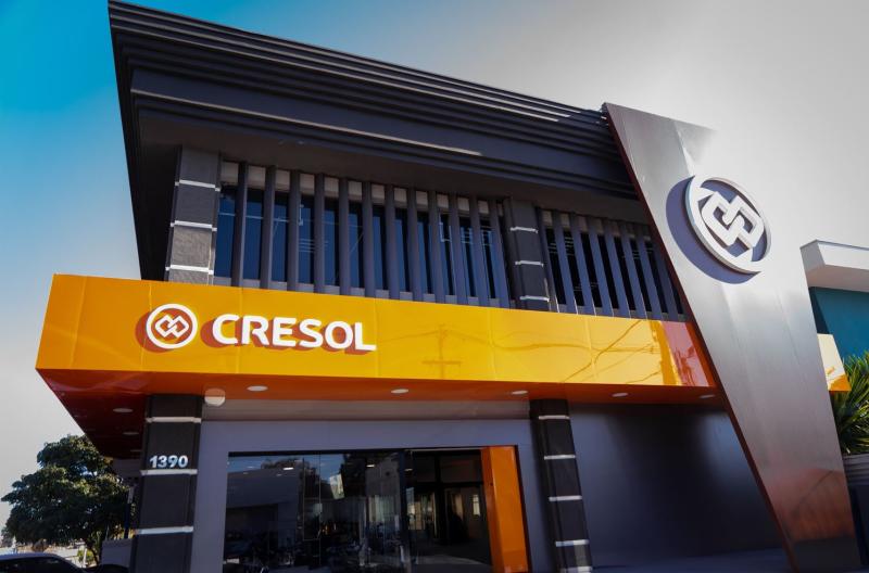 Cresol celebra 28 anos com o foco na expansÃ£o de suas operaÃ§Ãµes no Brasil