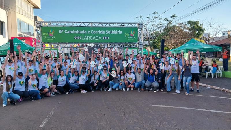 LS: Sicredi Grandes Lagos e Coasul promoveram a 5Âª ediÃ§Ã£o da Caminhada e Corrida SolidÃ¡ria  