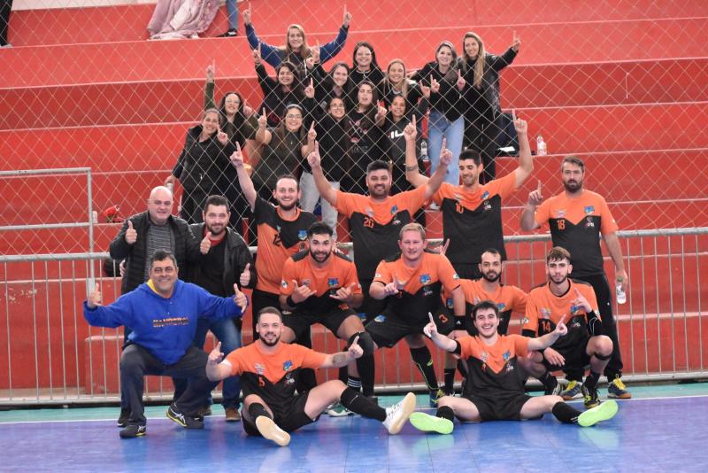 Handebol Masculino de Laranjeiras do Sul Ã© CampeÃ£o dos JAPS Fase Regional 