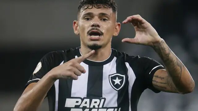 Seis jogos neste sÃ¡bado (29) abrem a 17Âª rodada do BrasileirÃ£o