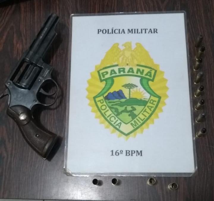 LS: PM apreende revÃ³lver e prende homem no Jardim Panorama