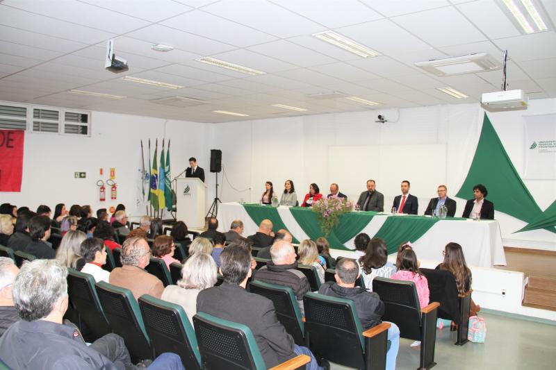 UFFS: FÃ¡bio Luiz Zeneratti assume a direÃ§Ã£o do Campus Laranjeiras do Sul
