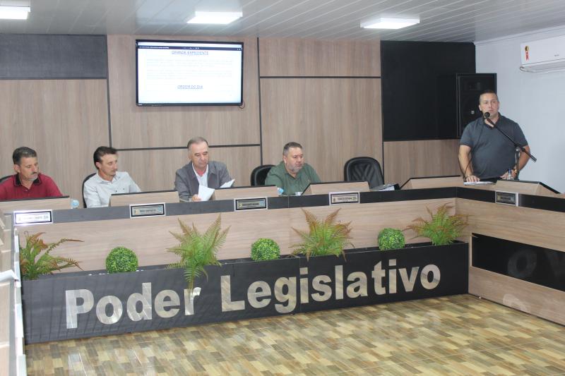 LS- Durante sessÃ£o, Vereadores sÃ£o convidados para celebraÃ§Ã£o de 50 Anos da Igreja AssemblÃ©ia de Deus 