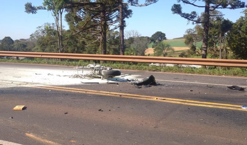 Virmond: Duas pessoas morrem em acidente envolvendo 3 veÃ­culos na BR 277