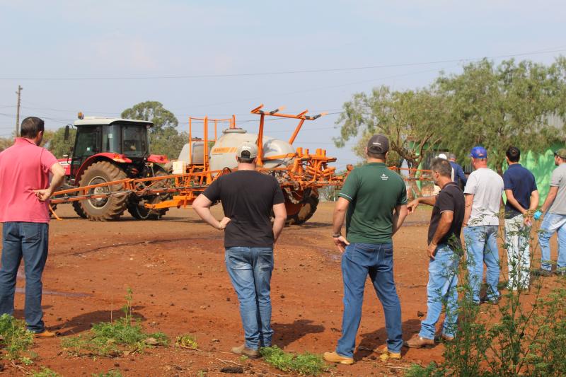 Programa da Coprossel e ForquÃ­mica - EficiÃªncia e seguranÃ§a no momento da aplicaÃ§Ã£o dos defensivos agrÃ­colas 