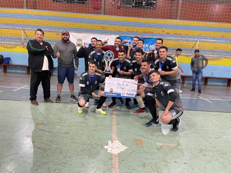Real EspigÃ£o Ã© CampeÃ£o do Regional de Futsal em Nova Laranjeiras 