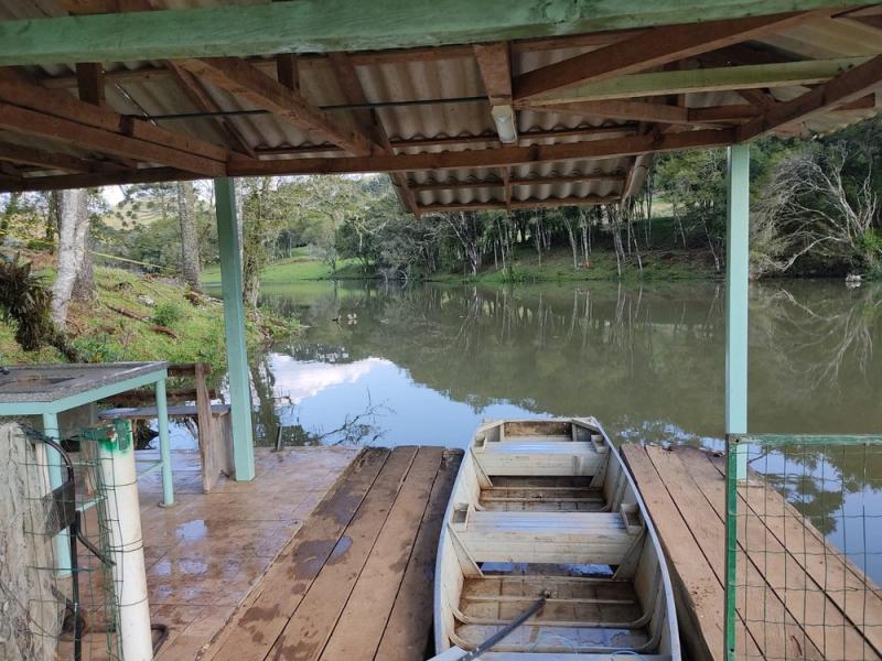 InÃ¡cio Martins: TrÃªs pessoas morrem afogadas apÃ³s cair de barco 