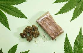 LS: PM apreende quase 10kg de maconha e prende casal traficante