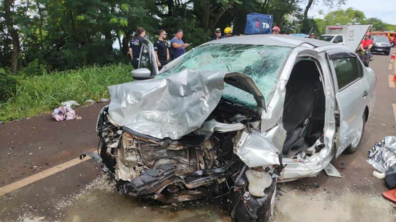 Grave acidente deixa trÃªs mortos e trÃªs feridos na BR-369, em CorbÃ©lia