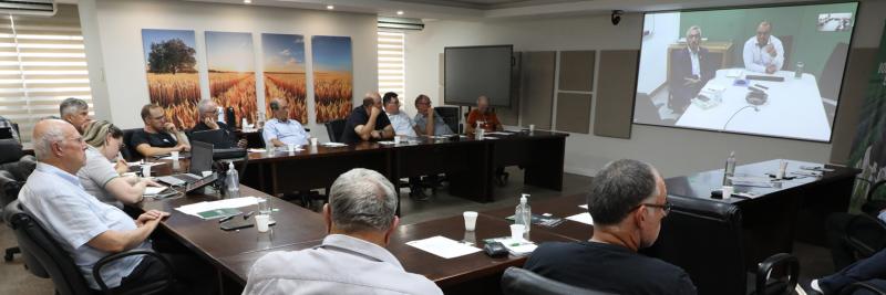 Escala e custo de produÃ§Ã£o tÃªm maior impacto do que o preÃ§o pago por litro, afirma especialista